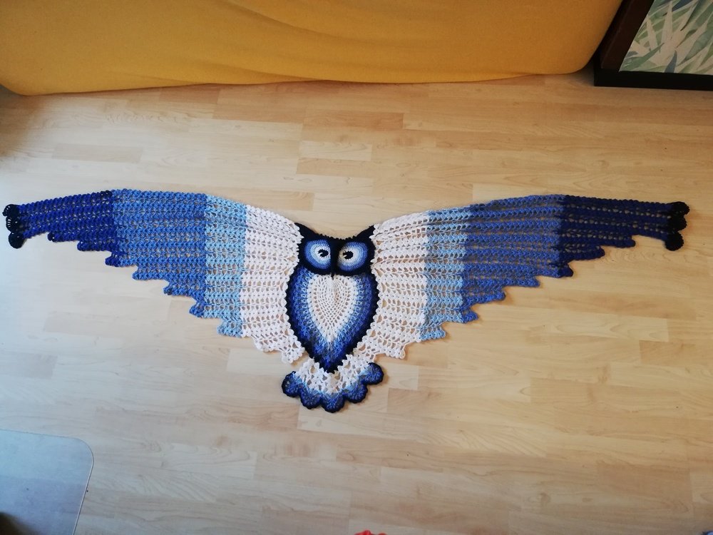 Petra Perle’s Owl Shawl HEDWIG