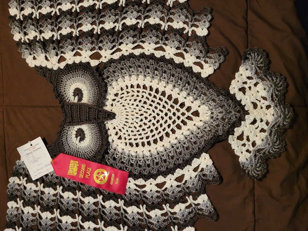 Petra Perle’s Owl Shawl HEDWIG