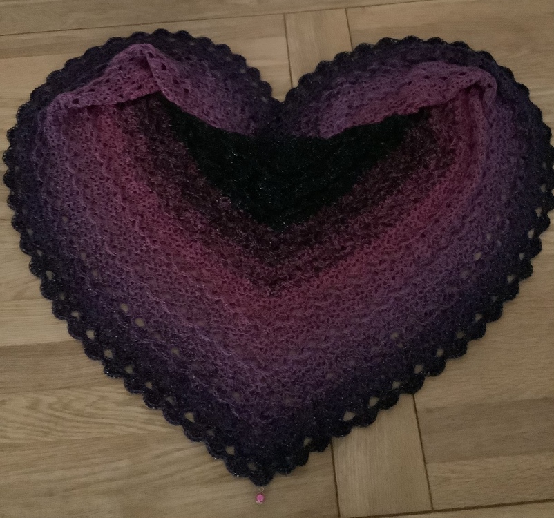 Crochet shawl *Primula*