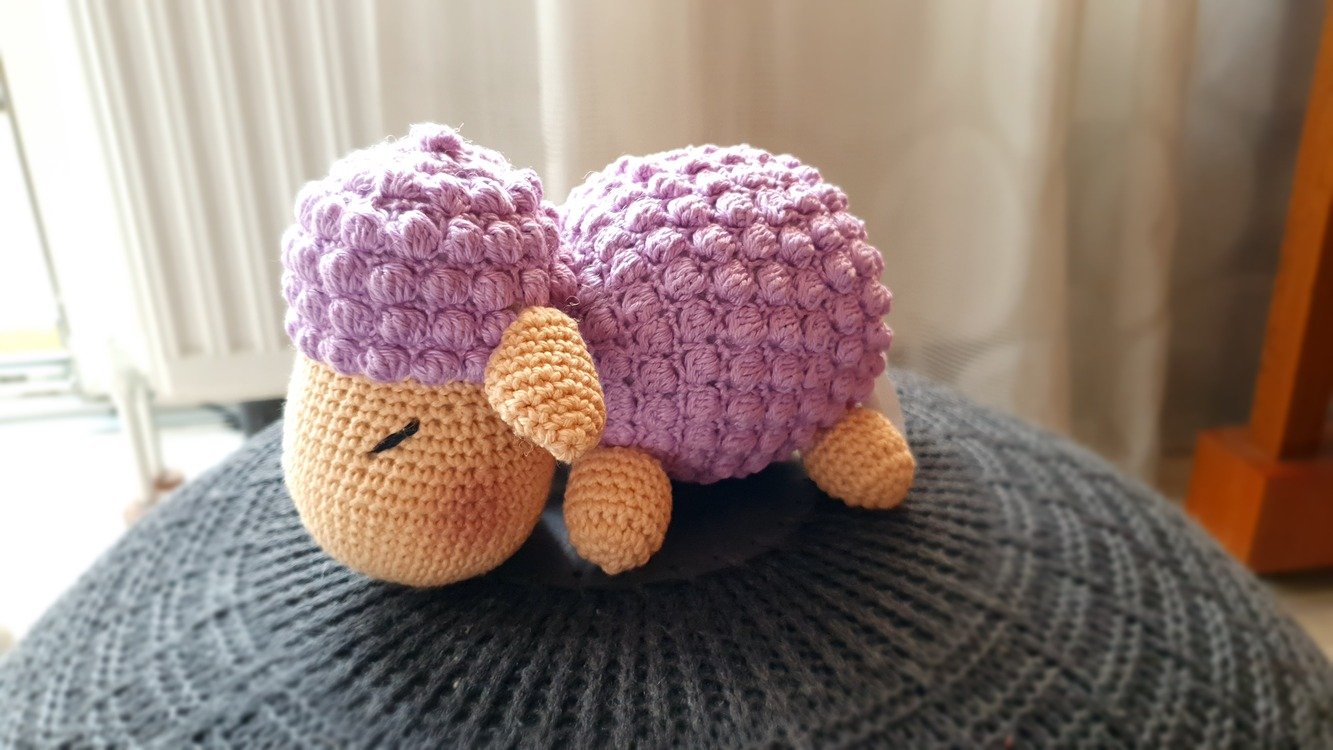 Crochet pattern lamb Frieda with music box