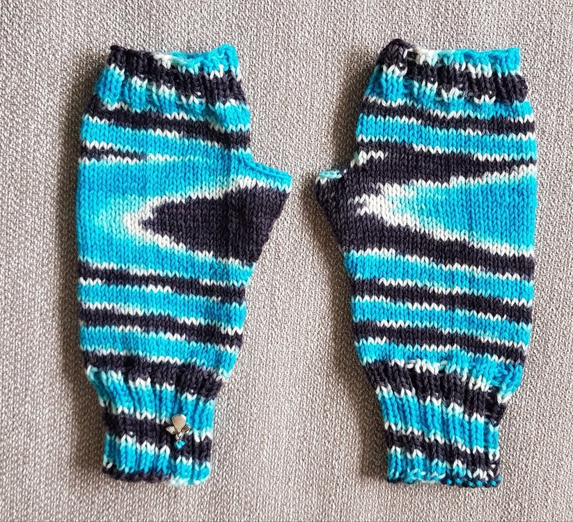 Handstulpen - Pulswärmer - mit Daumen - Strickanleitung