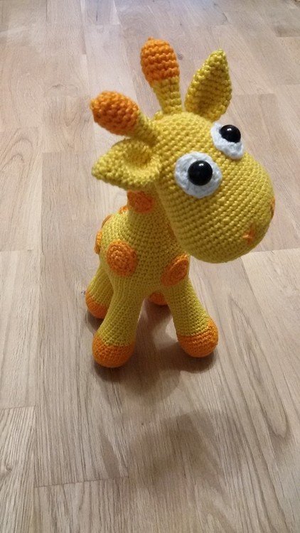 Giraffe Neli Häkelanleitung