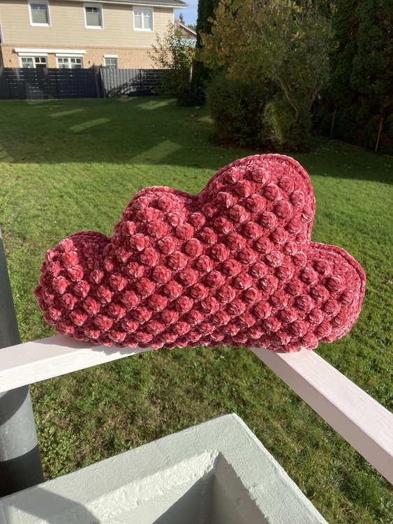 Crochet pattern Cloud Pillow