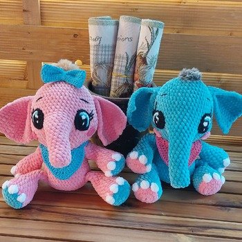 Tolle Anleitung,  habe den blauen Elefant zur Geburt verschenkt .Ist gut angekommen.