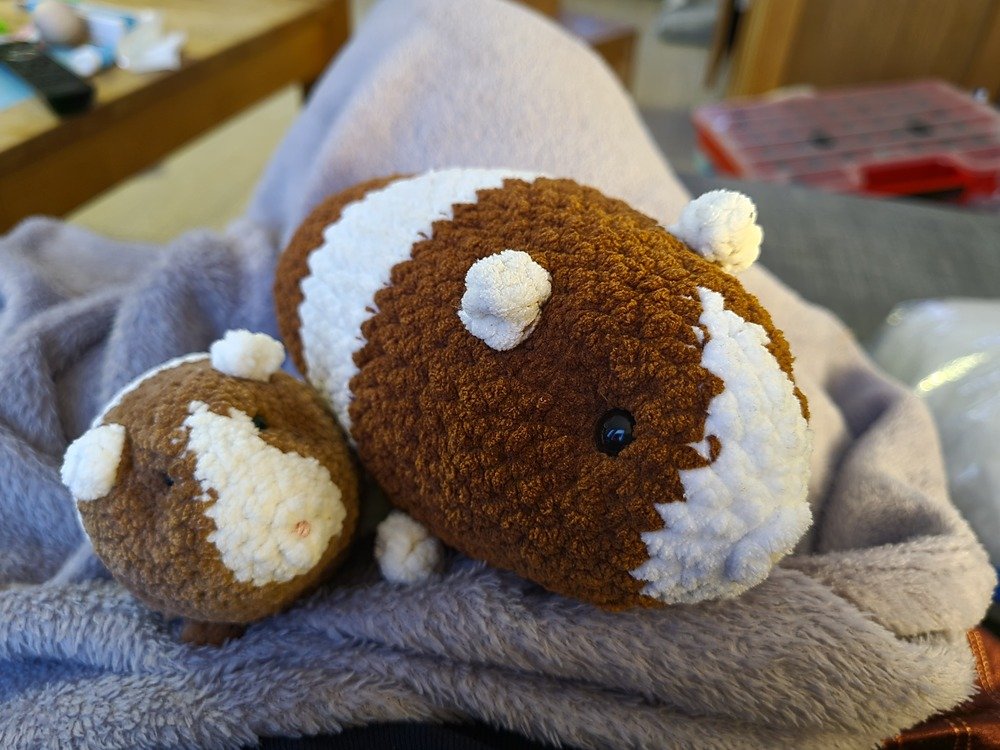 Crochet pattern guinea pig Mina - without sewing