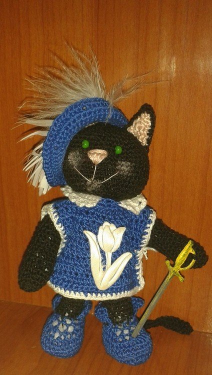 Amigurumi Katze mit Rüschen Kleid 17 cm Groß ( 19 cm mit Ohren )