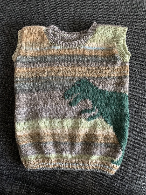 Knitting pattern kids jumper &quot;dino&quot;