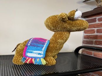 A really enjoyable pattern to make. I decided my camel needed a blanket rather than a bow - hope you approve!