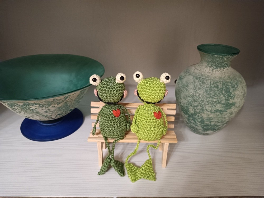 Kantenhocker Frosch