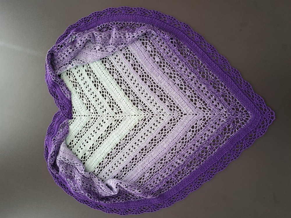 Crochet Pattern Triangular Scarf &quot;Rhoiteia&quot;