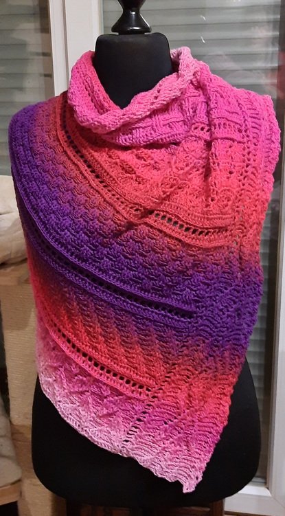 Crochet Pattern Triangular Scarf &quot;Pantariste&quot;