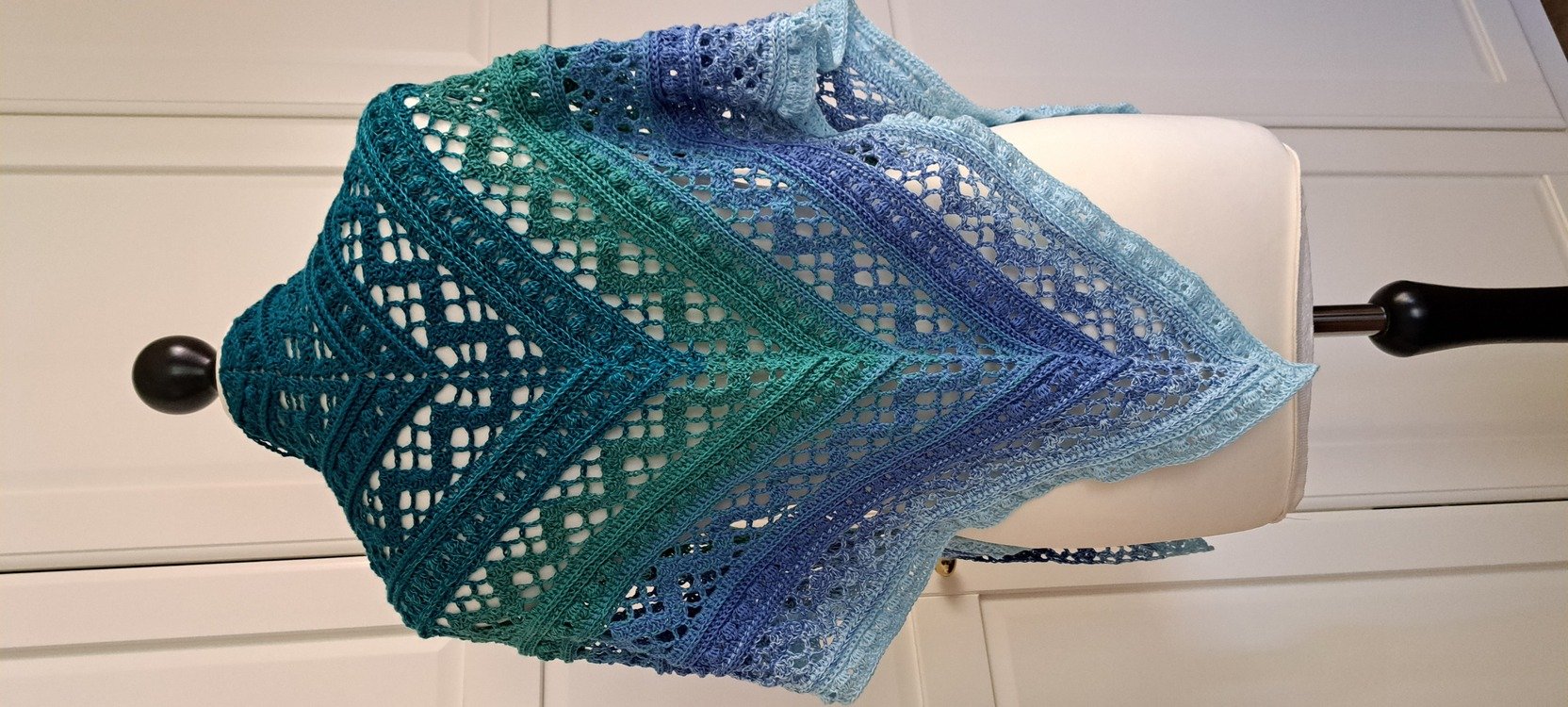 Crochet Pattern Triangular Scarf &quot;Aglaia&quot;