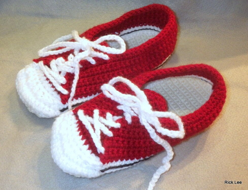 Quick and Easy crochet pattern - shoes (home sock) &quot;Sport&quot; Size US: 4-14; Size UK: 1,5-10.