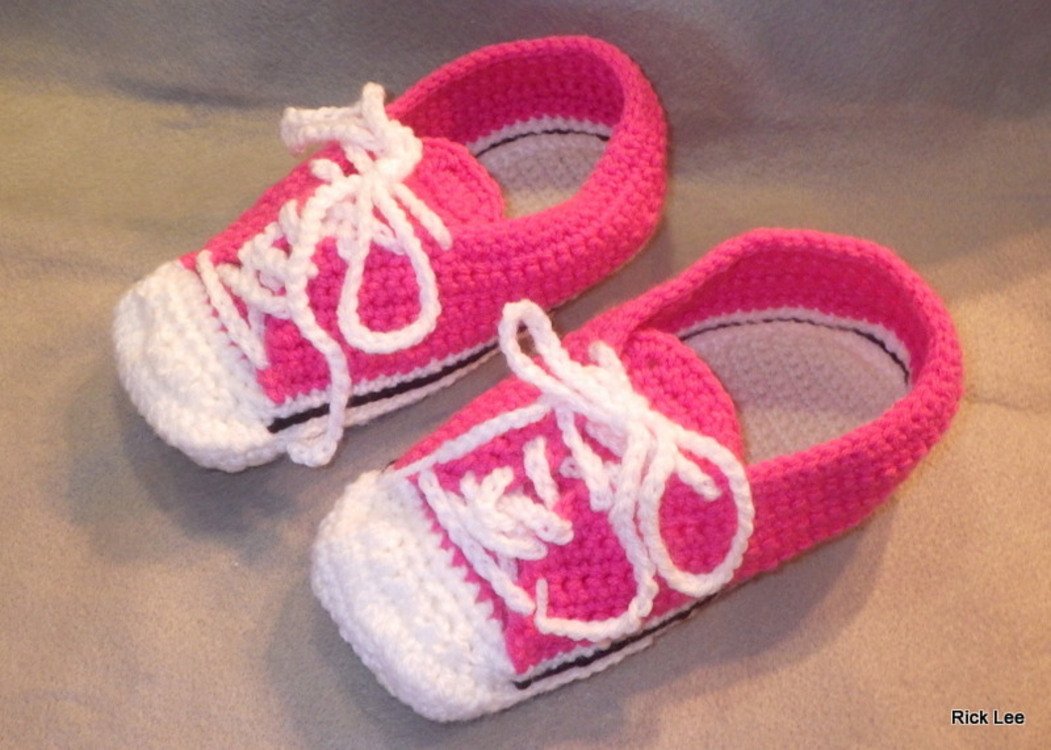 Quick and Easy crochet pattern - shoes (home sock) &quot;Sport&quot; Size US: 4-14; Size UK: 1,5-10.