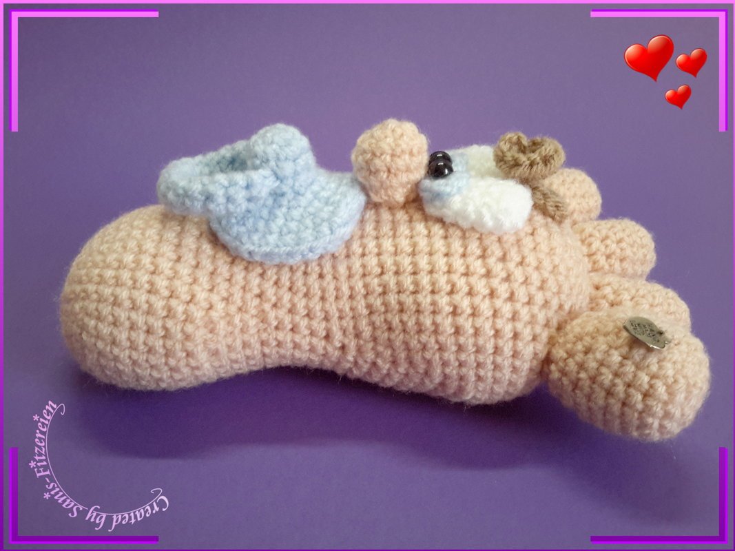 Häkelanleitung Kleine Füßchen, Amigurumi, Baby - Fotos und Abbildungen