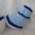 Strickanleitung Babyschuhe ohne Nadelspiel- von 0-6 Monate tragbar, perfekt für Anfänger- Mit anderen Farben auch für Mädchen geeignet