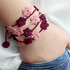 Armband häkeln, Wickelarmband mit Blumen, schöner Sommerschmuck, leicht und trendy