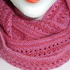 Loop gestrickt mit Lochmuster