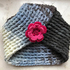 einfacher, gehäkelter Turban mit Rose