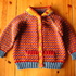 Strickanleitung - Kinderjacke mit Kapuze und Taschen - Raglan von oben