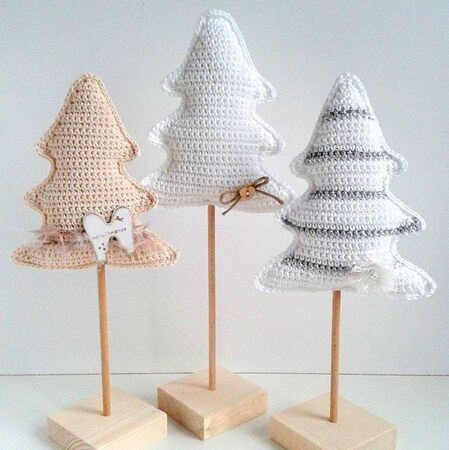 Hopscotch Keychain – A Free Crochet Pattern - Pine Tree Crochet