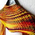 Triangular scarf knitting pattern "Flower Power"