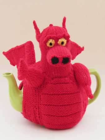 Welsh Dragon Tea Cosy Knitting Pattern