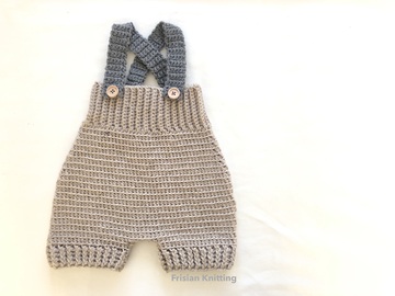 Crochet long sleeves croptop “Berber” – Frisian knitting