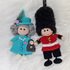 keychain Queen´s guard soldier and Queen Elizabeth England