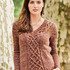 Strickanleitung: Klassischer Pullover mit Zopfmuster und erdigen Farbtönen