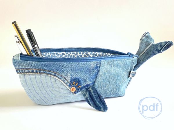 DIY Easy and Simple No Zipper Denim Drawstring Bag Out of Old Jeans, Bag  Tutorial
