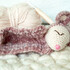 Amigurumi Kuschelmaus aus Velvet Garn Baby Geburt Taufe Maus Häkelanleitung