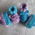 Strickanleitung Babyschuhe mit Zopfbündchen aus Sockenwolle!