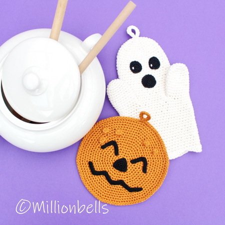 https://www.crazypatterns.net/uploads/cache/items/2023/08/94226/preview/ghost-oven-mitt-pumpkin-potholder-crochet-pattern-halloween-decor-kitchen-2327547020-450x450.jpg
