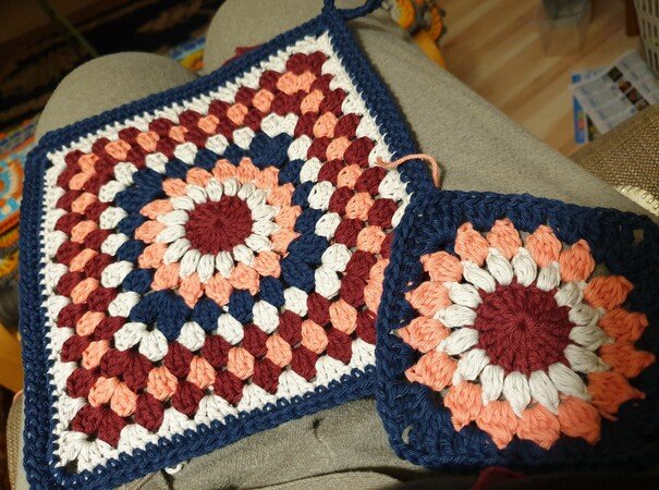 Sunburst Pot Holder