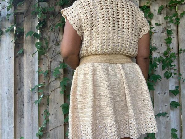 crochet halter top pattern, crop top, easy beginner