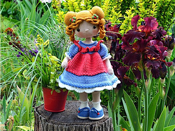 Celeste 2024 40 cm tall, 16 cm wide, movable doll, handmade