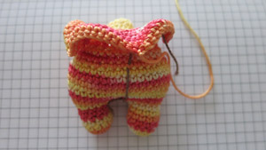 Blog content image for 'Crochet pig with collar'