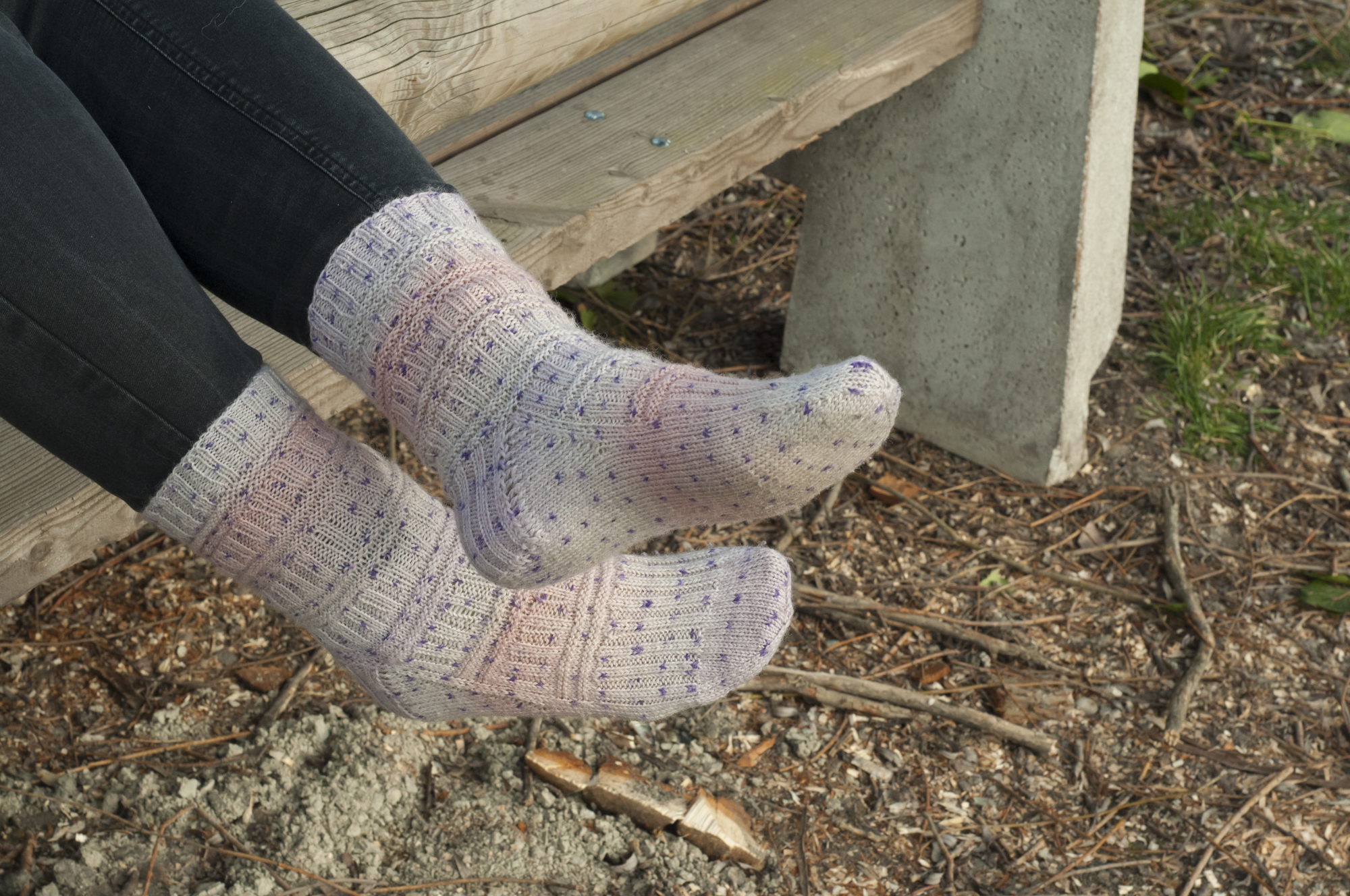 Sock Pattern to knit 4ply socks - Wool Zone