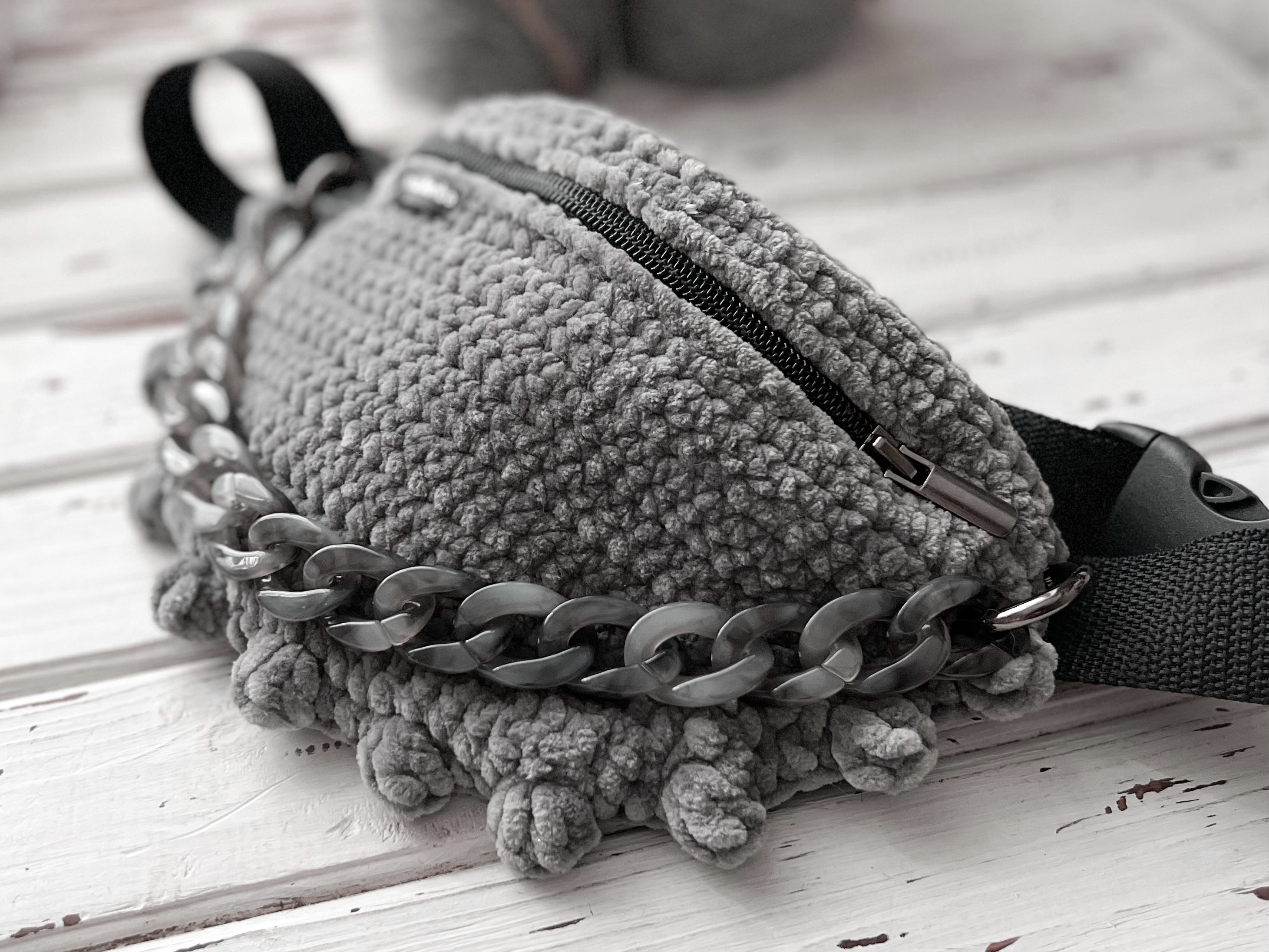 Crochet backpack PDF pattern and video tutorial