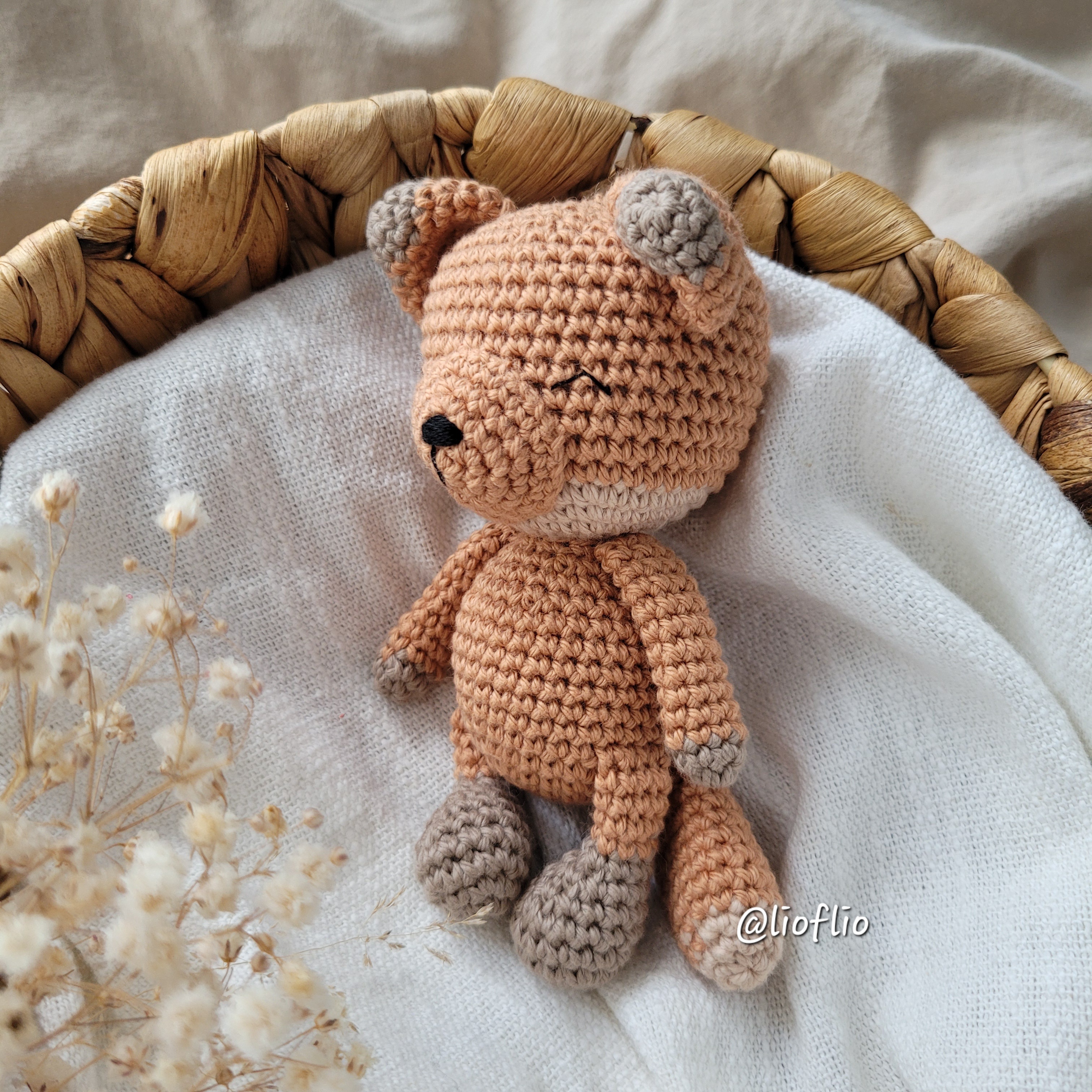 PDF Pattern baby bunny with pants amigurumi crochet